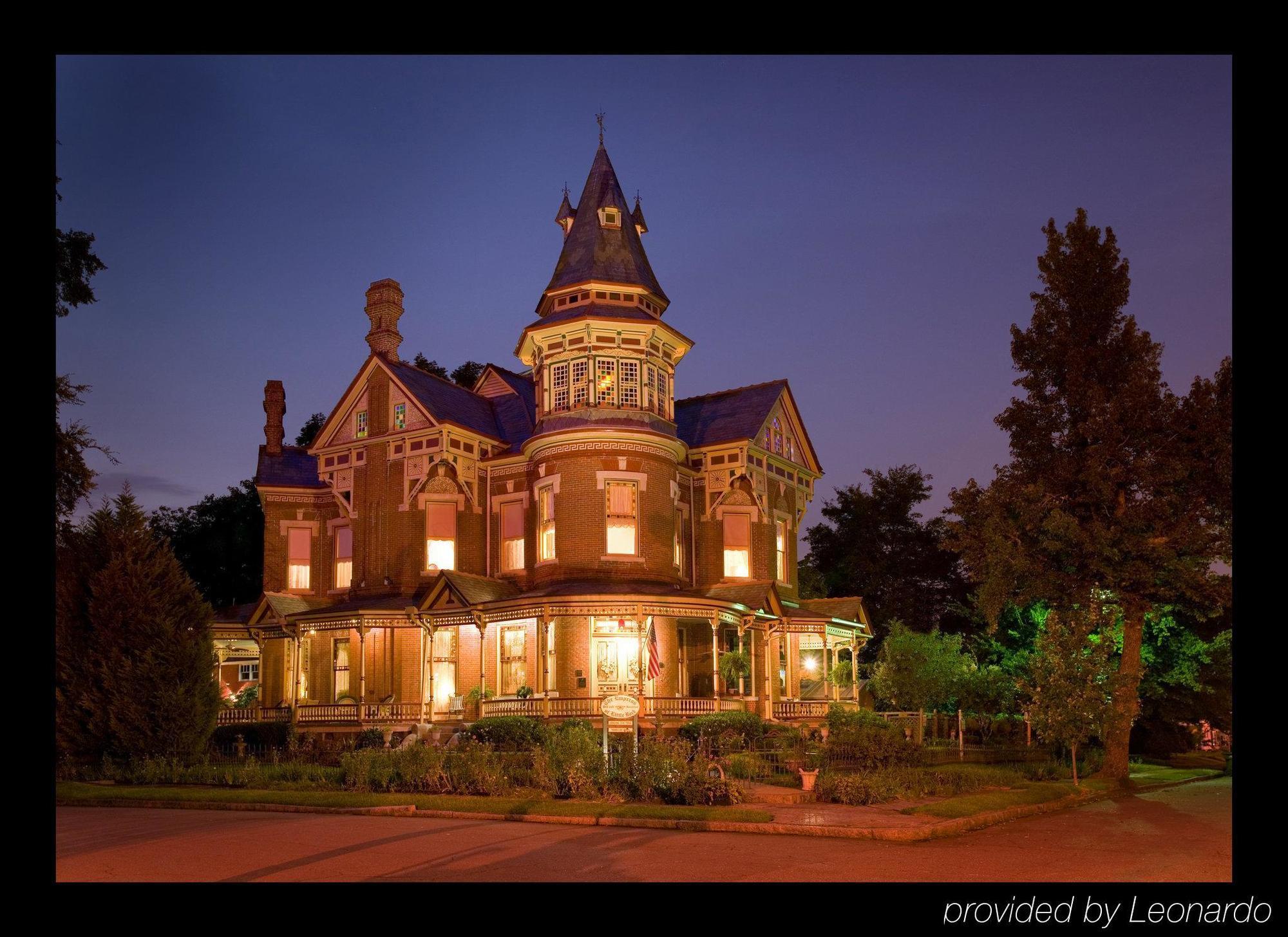 Bed and Breakfast The Empress Of Литл-Рок Экстерьер фото
